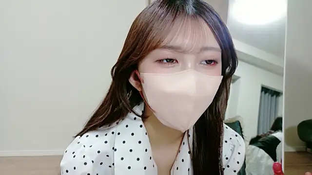 Snapshot of alicechan_v chatting on June 2026 11:12:02 AM alicechan v online show from June 2026 11:12:02 AM