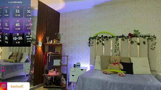 Snapshot of kaelwolf_tay chatting on February 2026 07:19:02 PM kaelwolf tay online show from February 2026 07:19:02 PM