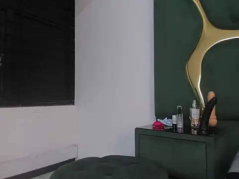 RoxanneBloom online show from March 2026 02:37:01 AM