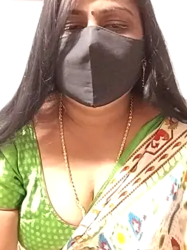 Finleyrose online show from December 2025 10:13:01 AM