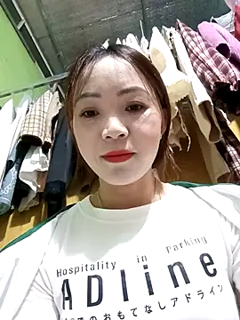 Snapshot of bong-ngo- chatting on November 2025 12:17:01 PM bong-ngo- online show from November 2025 12:17:01 PM