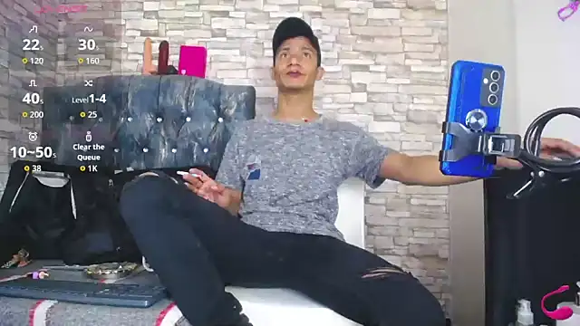 Snapshot of stefanodj chatting on December 2025 04:29:02 AM stefanodj online show from December 2025 04:29:02 AM