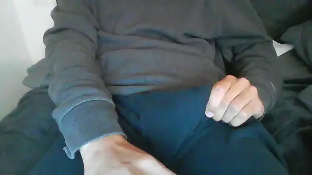 latinman7944 online show from February 2026 07:48:01 AM