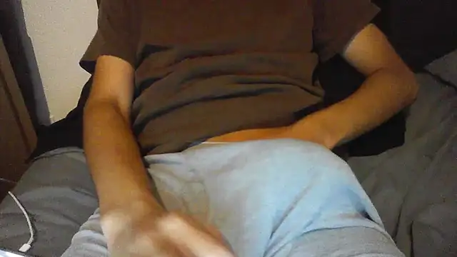 latinman7944 online show from July 2026 06:47:02 AM