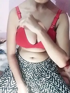 sexylyva online show from November 2025 01:45:02 PM