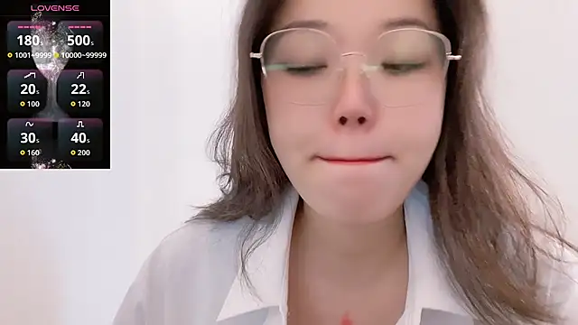 Snapshot of -Doraemonn chatting on November 2025 12:02:01 AM -Doraemonn online show from November 2025 12:02:01 AM