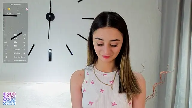 MableHort online show from December 2025 04:07:01 AM