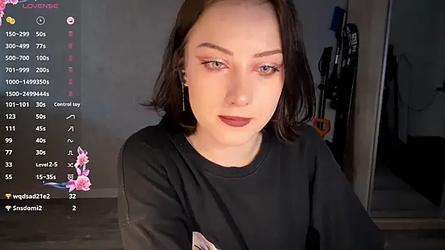 Meowluly online show from March 2026 10:22:01 PM