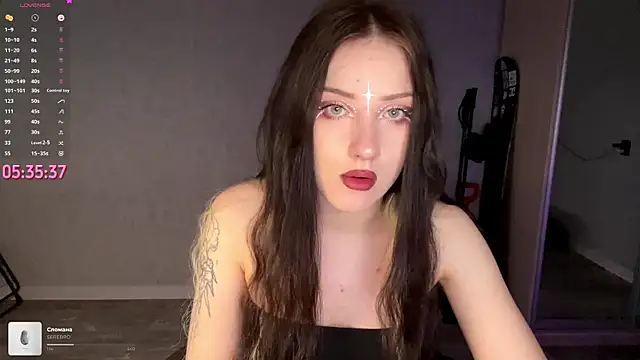 Meowluly online show from April 2026 09:20:01 PM