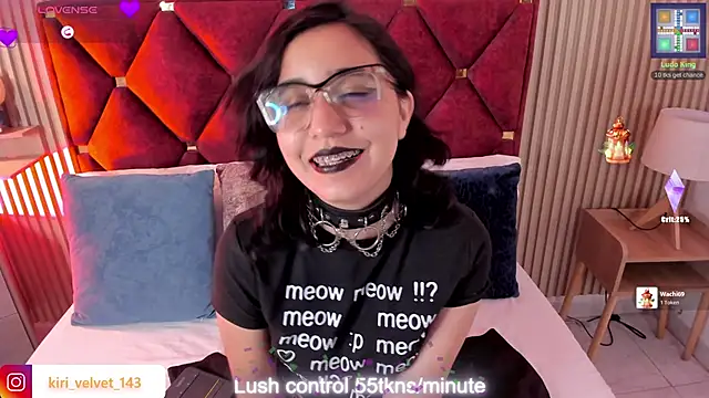 Snapshot of Kiri_Velvet chatting on June 2026 03:31:01 AM Kiri Velvet online show from June 2026 03:31:01 AM