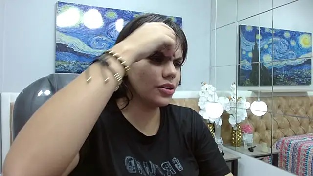 Snapshot of Daianalou chatting on December 2025 12:15:02 AM Daianalou online show from December 2025 12:15:02 AM