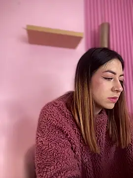 MaddieHunter online show from January 2026 01:02:02 PM