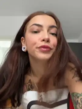 LianixLoverx online show from February 2026 01:56:01 PM