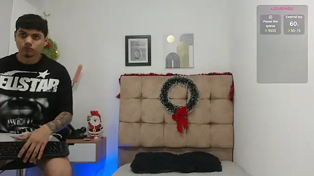 Snapshot of RhythmSensualXX chatting on November 2025 03:04:01 PM RhythmSensualXX online show from November 2025 03:04:01 PM