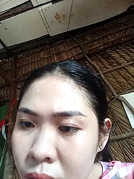 Snapshot of Lin-kute98 chatting on May 2026 01:11:02 AM Lin-kute98 online show from May 2026 01:11:02 AM