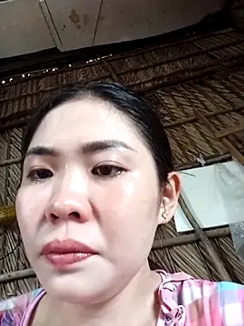 Snapshot of Lin-kute98 chatting on May 2026 04:08:01 AM Lin-kute98 online show from May 2026 04:08:01 AM