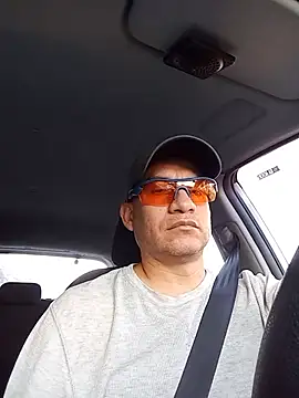 Snapshot of ChrisFloresP chatting on November 2025 01:58:02 PM ChrisFloresP online show from November 2025 01:58:02 PM