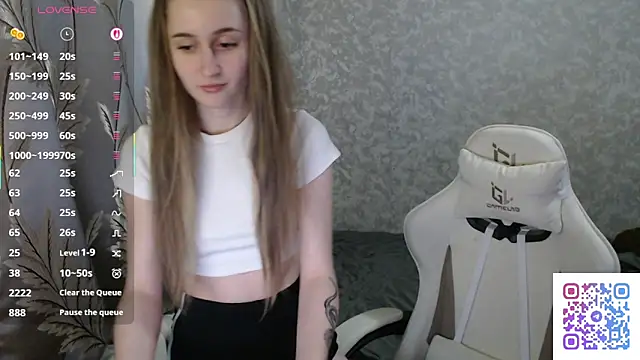 Ave Costly online show from January 2026 05:39:01 PM