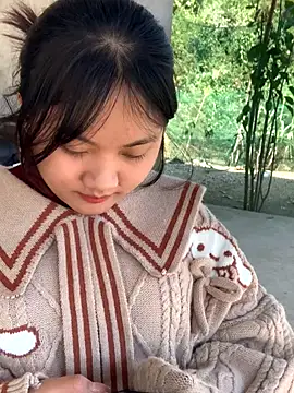 Snapshot of lau-2 chatting on November 2025 02:46:02 AM lau-2 online show from November 2025 02:46:02 AM