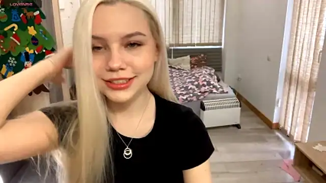 MistikMinx online show from January 2026 01:05:01 PM