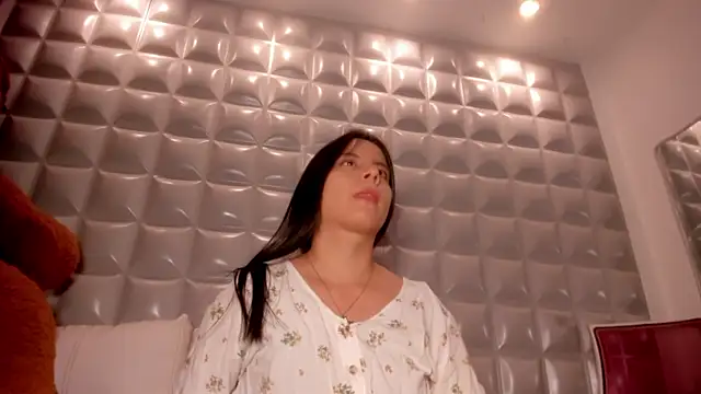 sol-angel online show from March 2026 04:10:02 PM