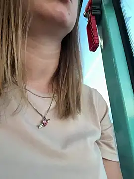 Brooke lover online show from July 2026 07:06:02 PM