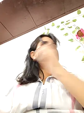 Sexolinaa online show from May 2026 11:48:02 AM
