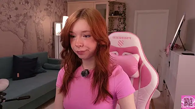 eva aria online show from April 2026 08:10:01 PM