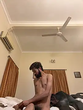 Snapshot of priyansh9283 chatting on November 2025 12:39:02 PM priyansh9283 online show from November 2025 12:39:02 PM