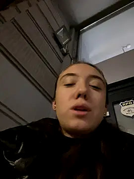 CristinaSw online show from December 2025 08:16:02 PM