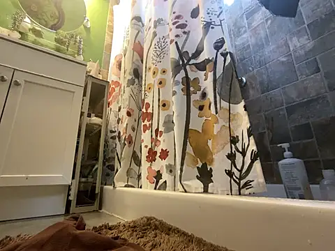 xxxenzo1 online show from March 2025 05:24:02 PM