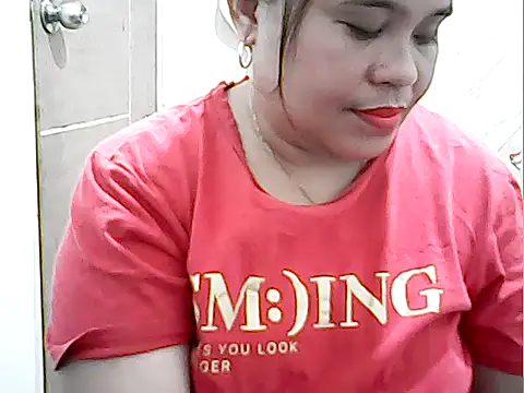 Snapshot of cutechubby chatting on February 2026 12:47:02 AM cutechubby online show from February 2026 12:47:02 AM