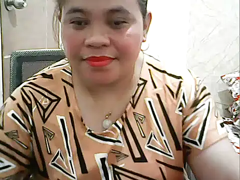 Snapshot of cutechubby chatting on February 2026 01:04:01 PM cutechubby online show from February 2026 01:04:01 PM