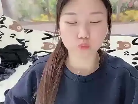 Poppy13 online show from December 2025 08:08:02 AM