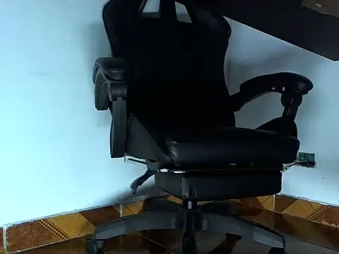 Alphacashmaster777 online show from April 2026 06:14:01 AM