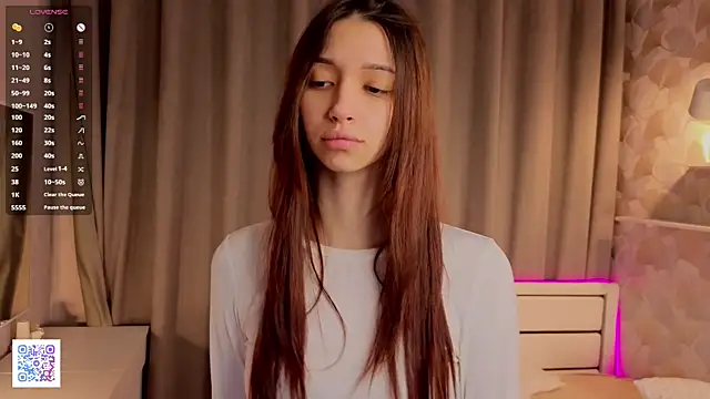 CoraleeSpadlin online show from November 2025 04:22:02 PM