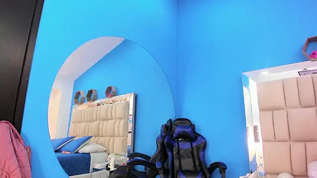 Snapshot of melany_love0 chatting on February 2026 12:48:02 PM melany love0 online show from February 2026 12:48:02 PM