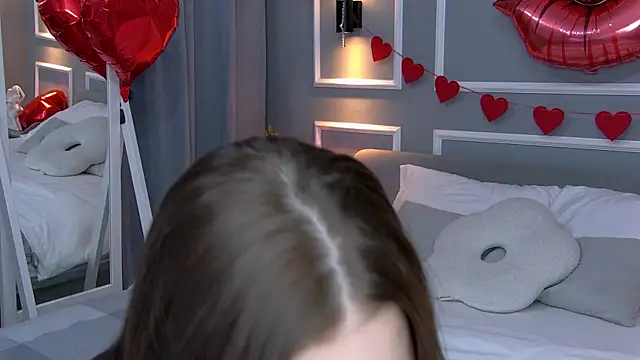 Snapshot of NatalieCroft chatting on February 2026 06:31:02 AM NatalieCroft online show from February 2026 06:31:02 AM