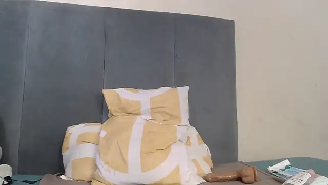 Chocolatebae86 online show from February 2026 07:03:02 AM