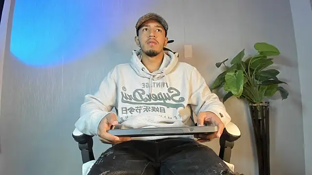 Snapshot of Brand_Collins chatting on February 2026 11:26:01 AM Brand Collins online show from February 2026 11:26:01 AM