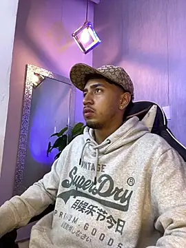 Snapshot of Brand_Collins chatting on March 2026 12:11:01 PM Brand Collins online show from March 2026 12:11:01 PM