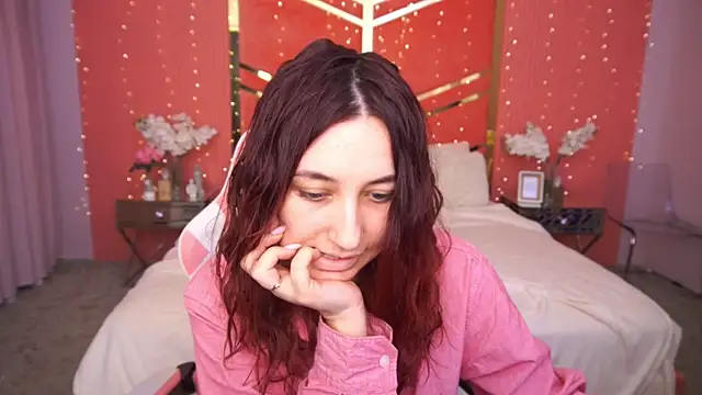 RoxieRay online show from February 2026 03:21:01 PM