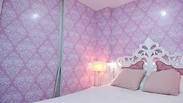 sarah sluty online show from April 2026 02:34:02 AM