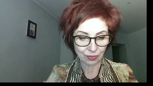 Kelly Flurr online show from December 2025 09:15:01 AM
