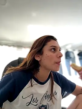 Snapshot of allisonn_parker26 chatting on November 2025 05:26:01 PM allisonn parker26 online show from November 2025 05:26:01 PM