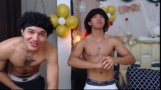 kim curlyy online show from November 2025 05:58:02 PM