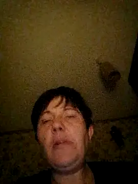 LusiaD online show from December 2025 08:48:02 PM