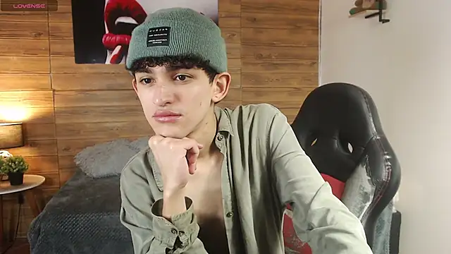 Michaelkoiv online show from April 2026 11:36:01 AM