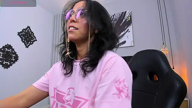 Scarlett musik online show from February 2026 05:08:01 AM