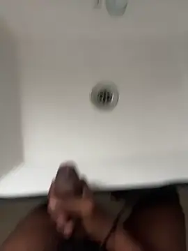 jare692001 online show from November 2025 11:25:01 AM